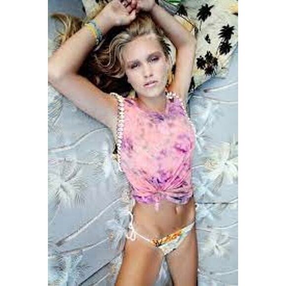 RARE SPELL DESIGNS & THE GYPSY COLLECTIVE HANALEI TIE DYE COWRIE SHELL TANK - Picture 14 of 16